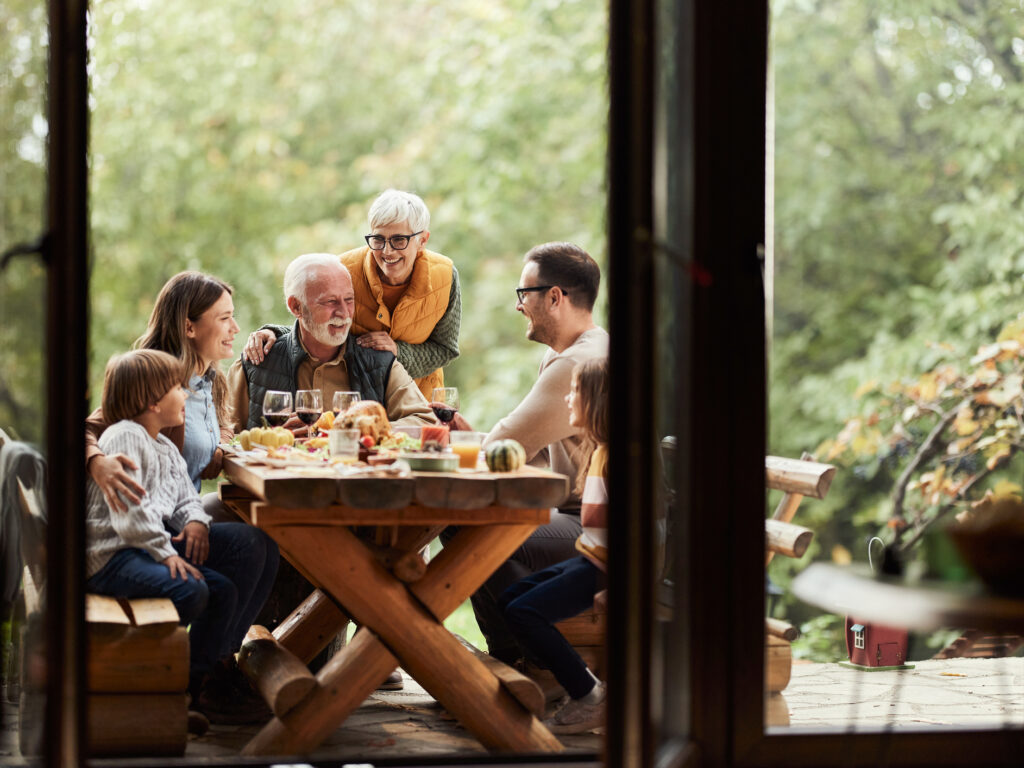 Family lunch in the garden