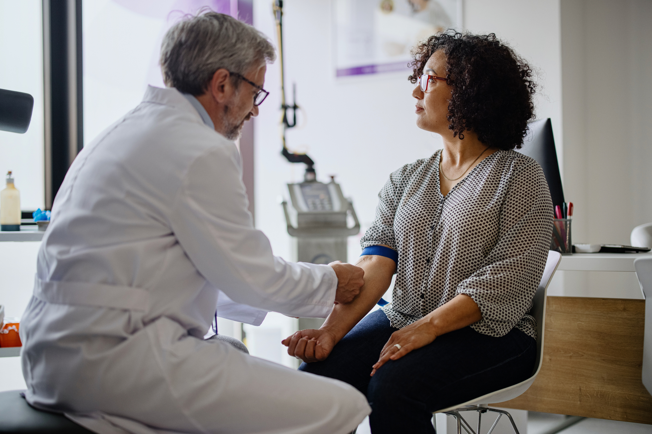 A woman does a hormonal blood test to check for menopause.